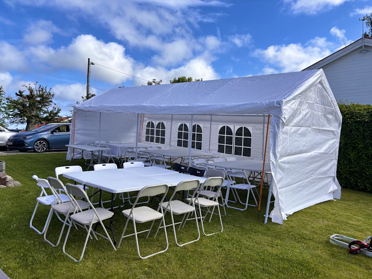 Partytelt 3*8 meter leies ut