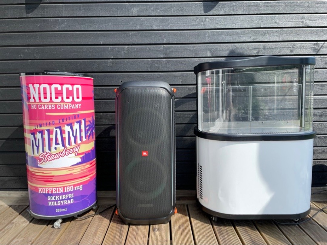 2 kylar 1 partyhögtalare jbl partybox 710