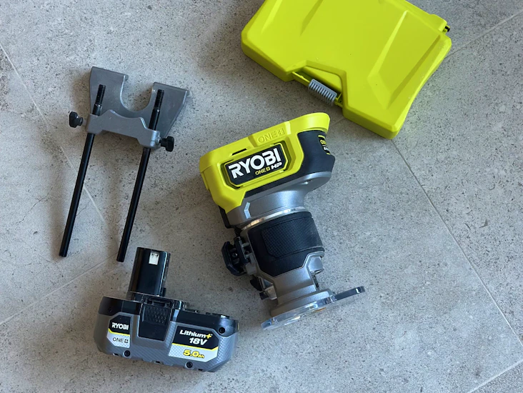 Ryobi handöverfräs rtr18‐0 med frässtål