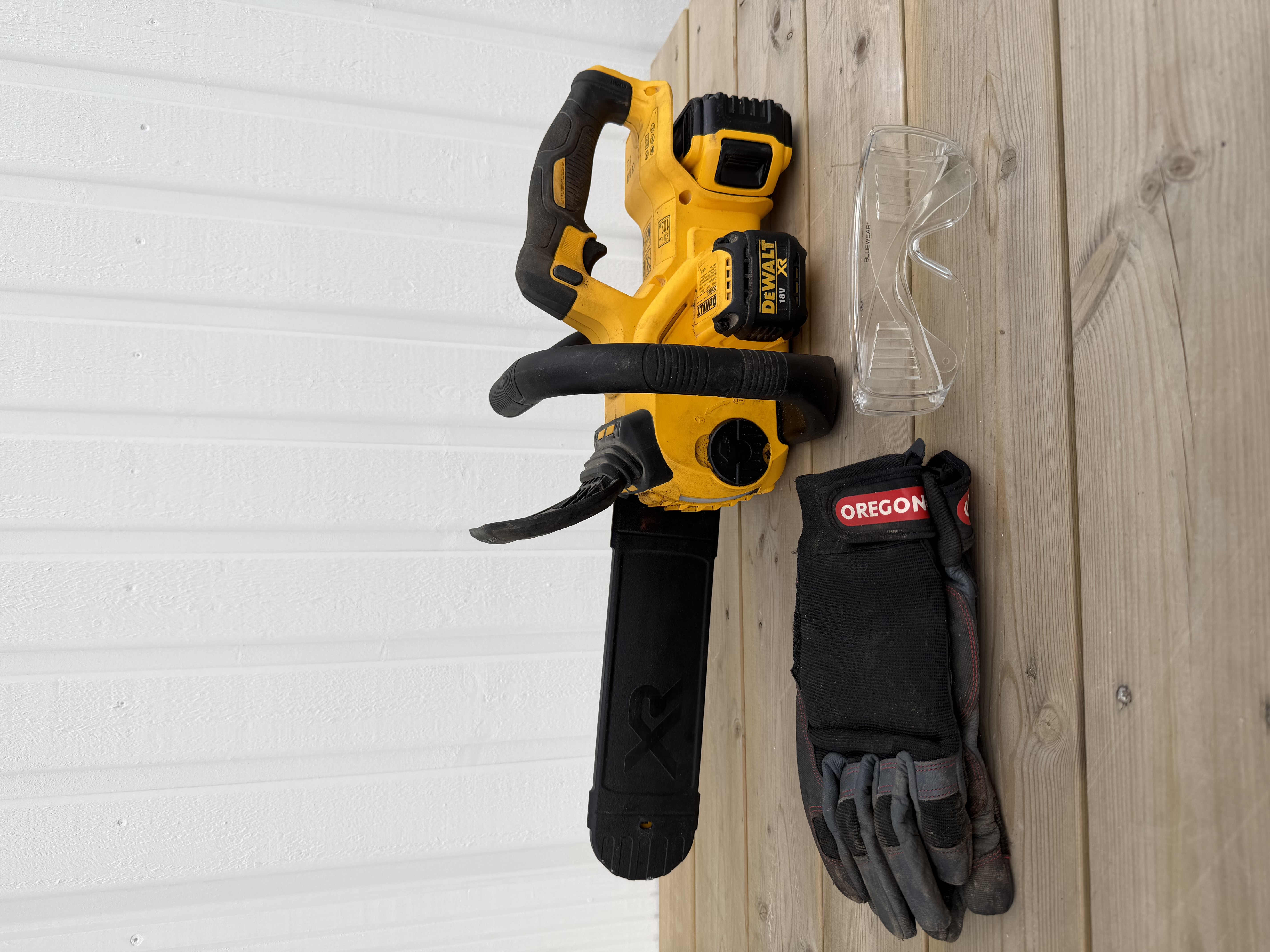 Dewalt kjedesag 18v - med 5ah batteri og lader