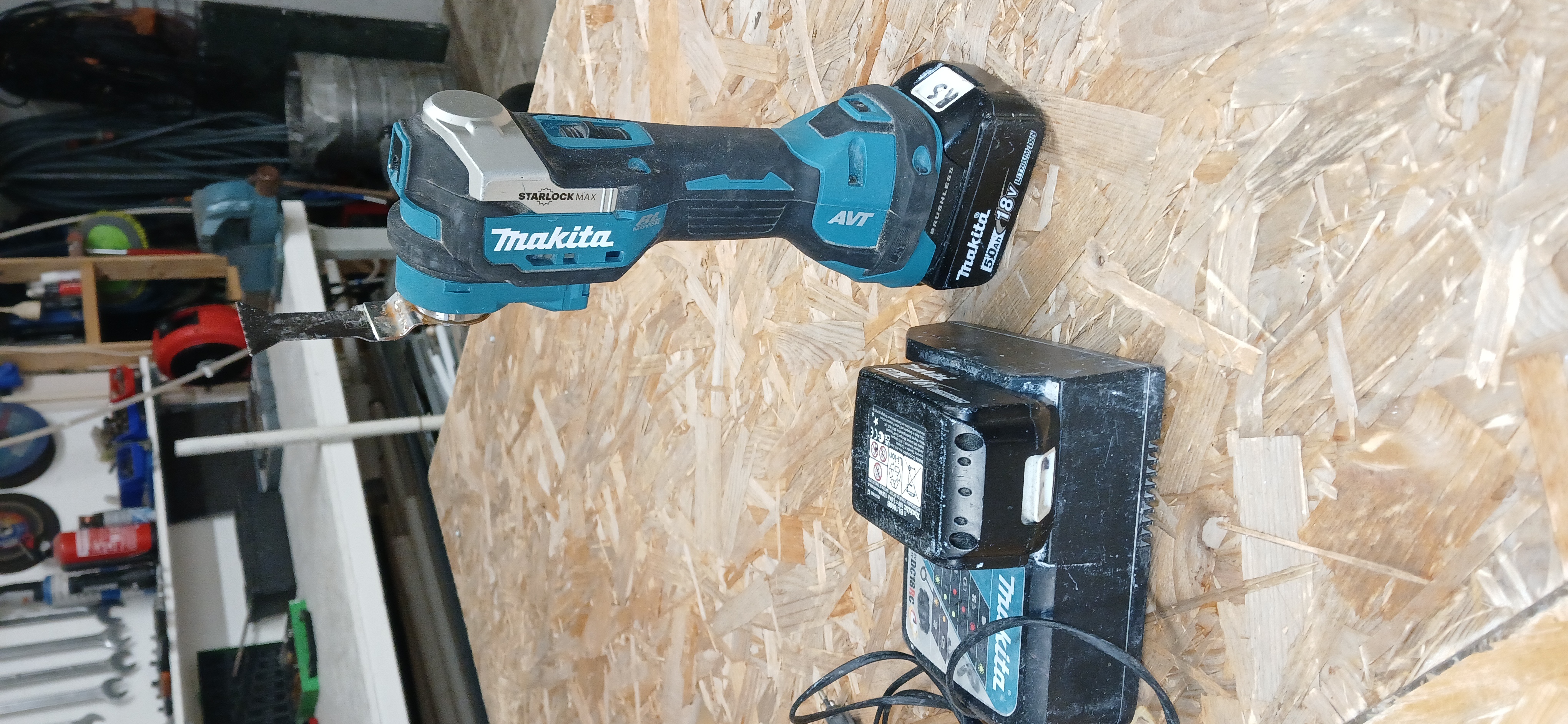 Makita multikapper 
