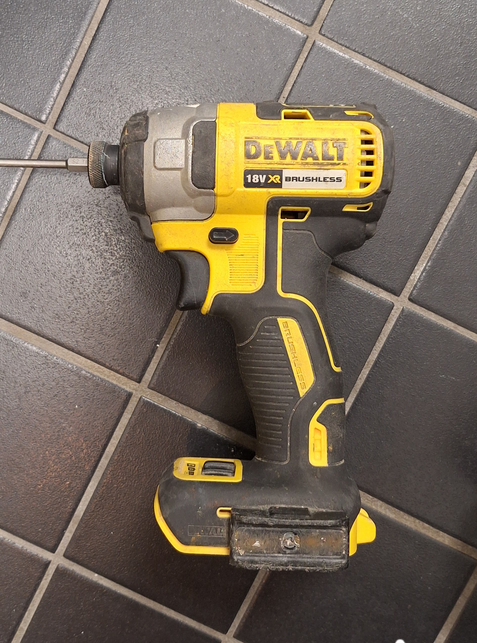 Dewalt dcf887 slagskruvdragare