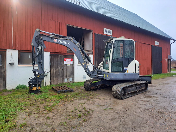 Grävmaskin terex tc75