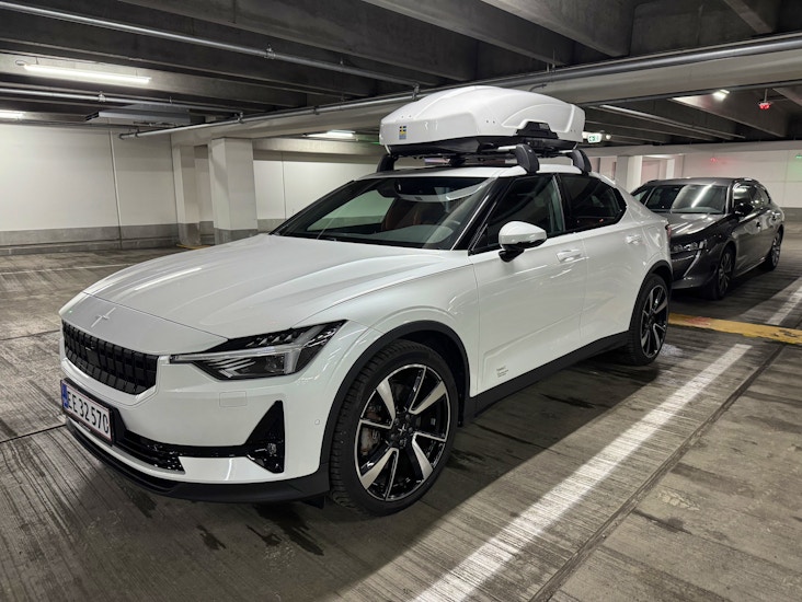 Thule motion xt m inkl tagbøjler til polestar 2, tesla model 3 og model y