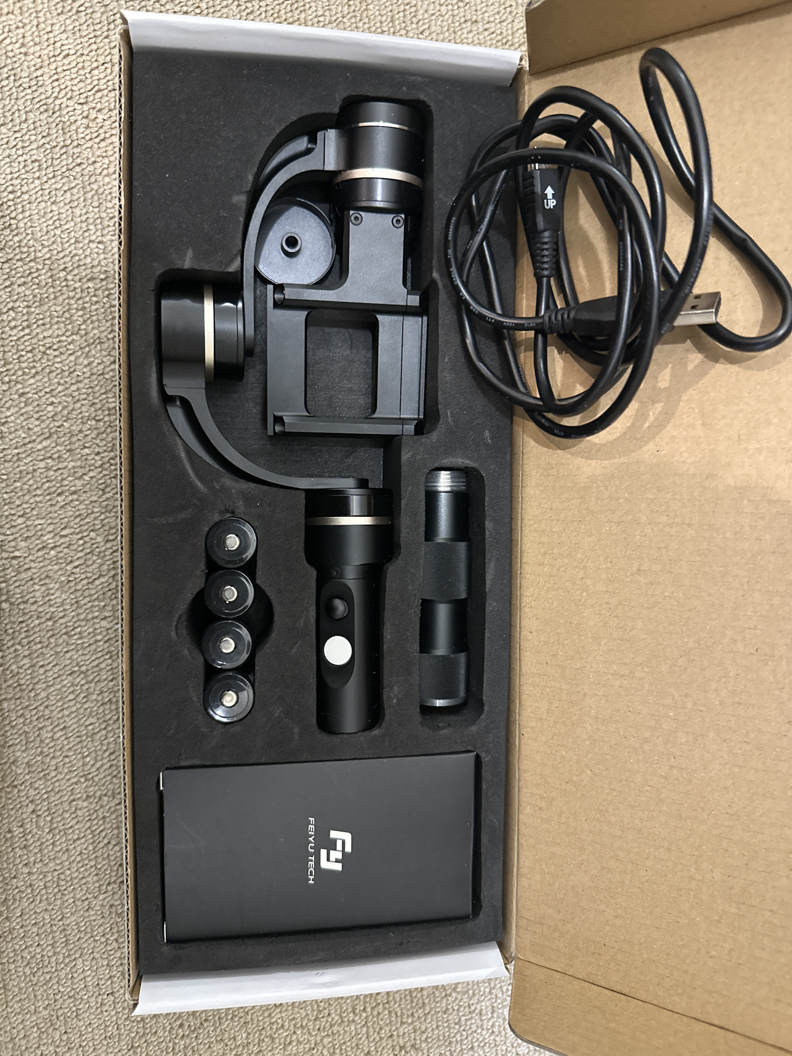 G4 pro 3 -axis stabilised handheld gimbal 