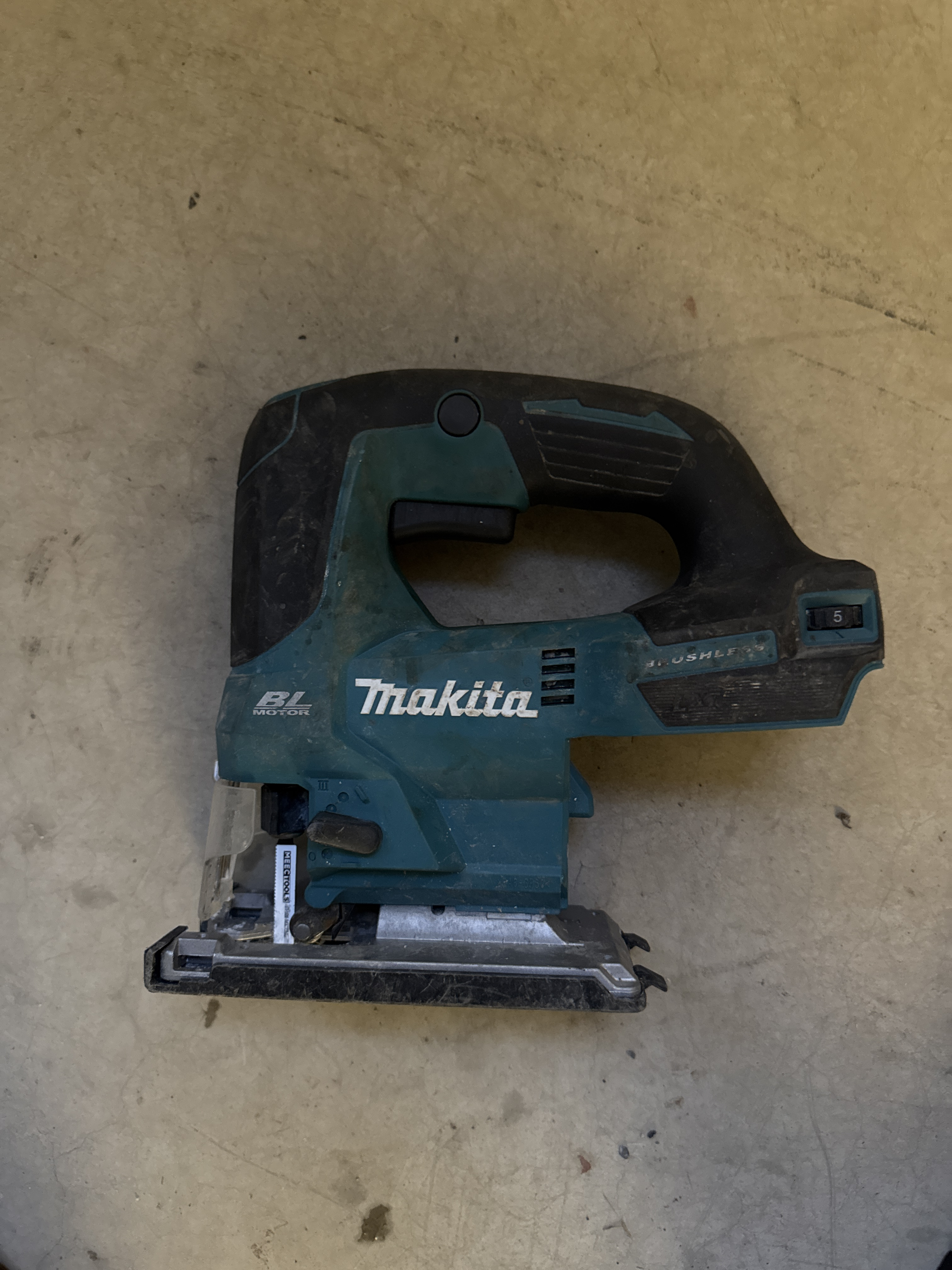 Makita sticksåg 