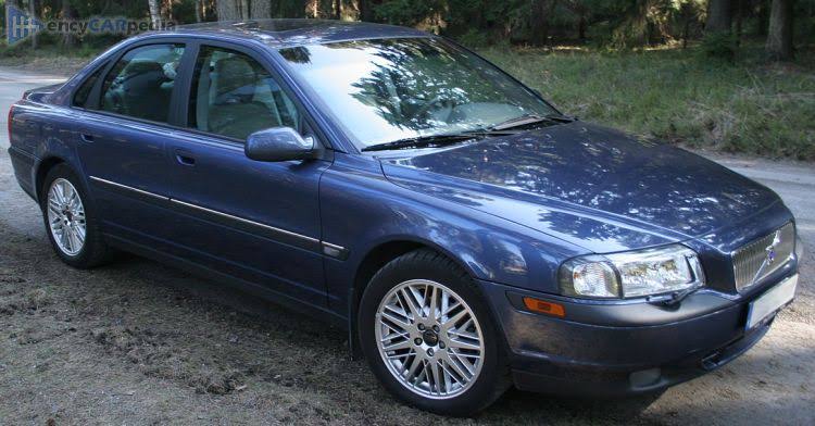 Volvo s80, 5 vxl manuell, 30 mil ingår per dag 