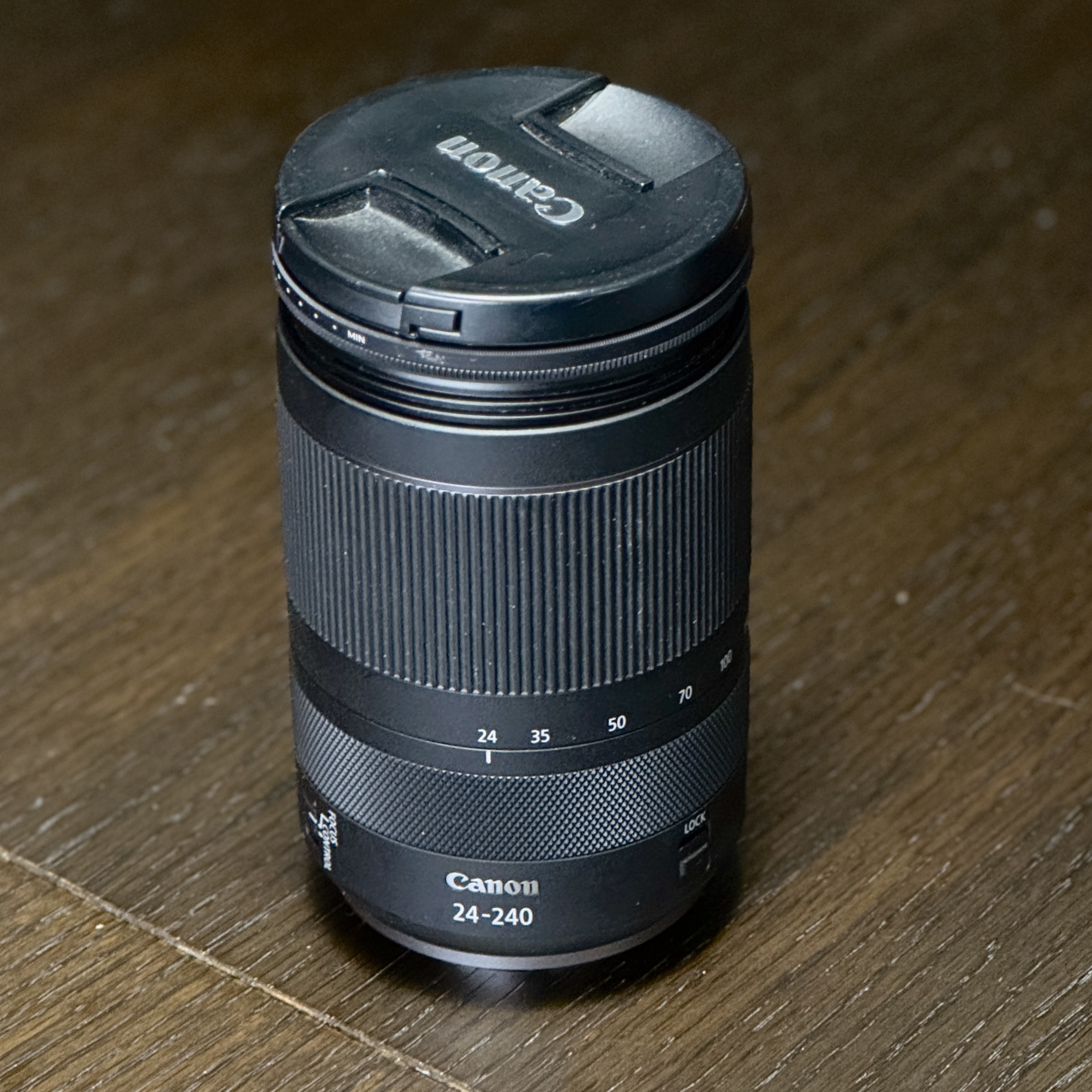 Canon r mount 24-200 f4-6.3