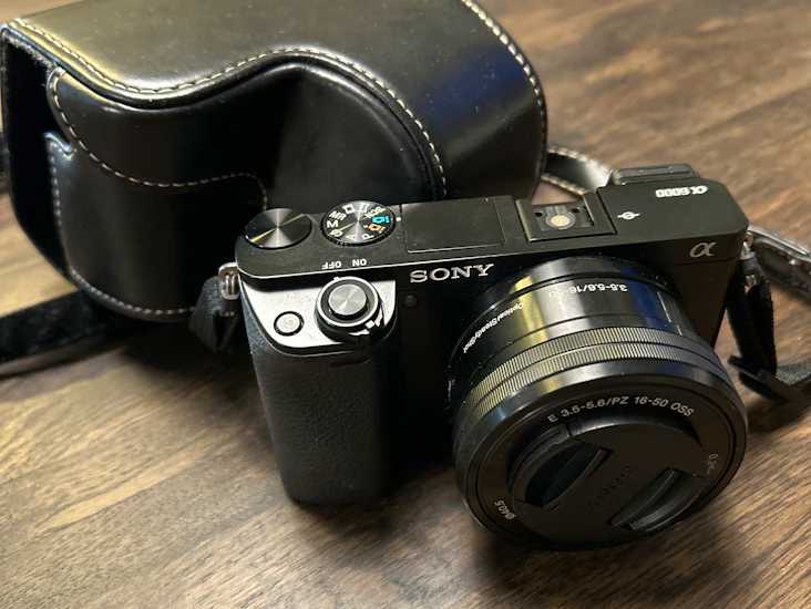 Sony a6000 - objektiv 16-50 mm