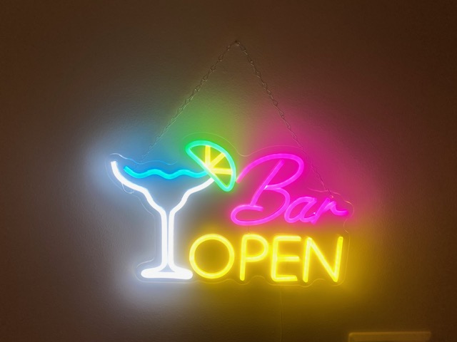 Bar neonskylt 