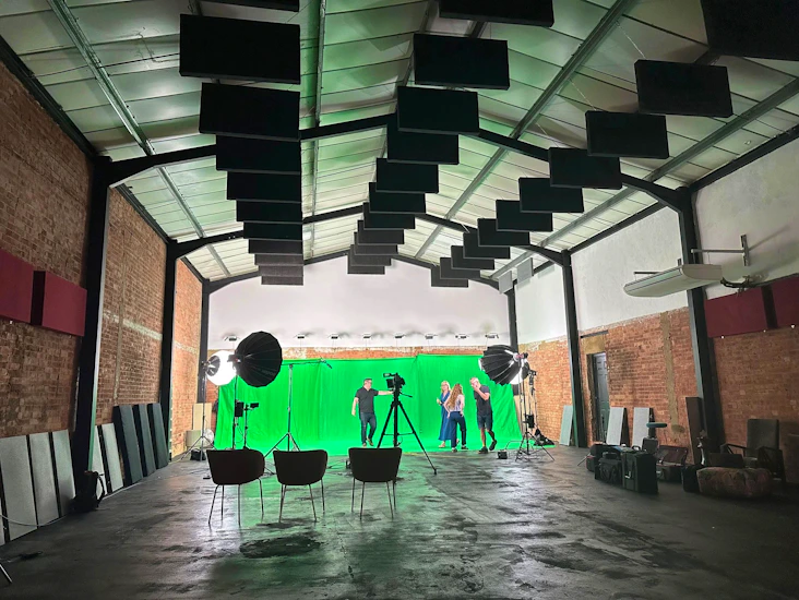 Giant green screen at finchley studios