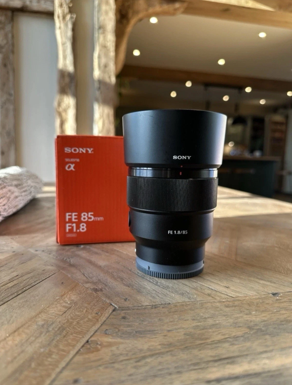 Sony 85mm f1.8 sel85f18