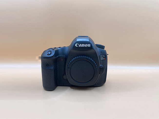 Canon 5dsr + 85mm lens