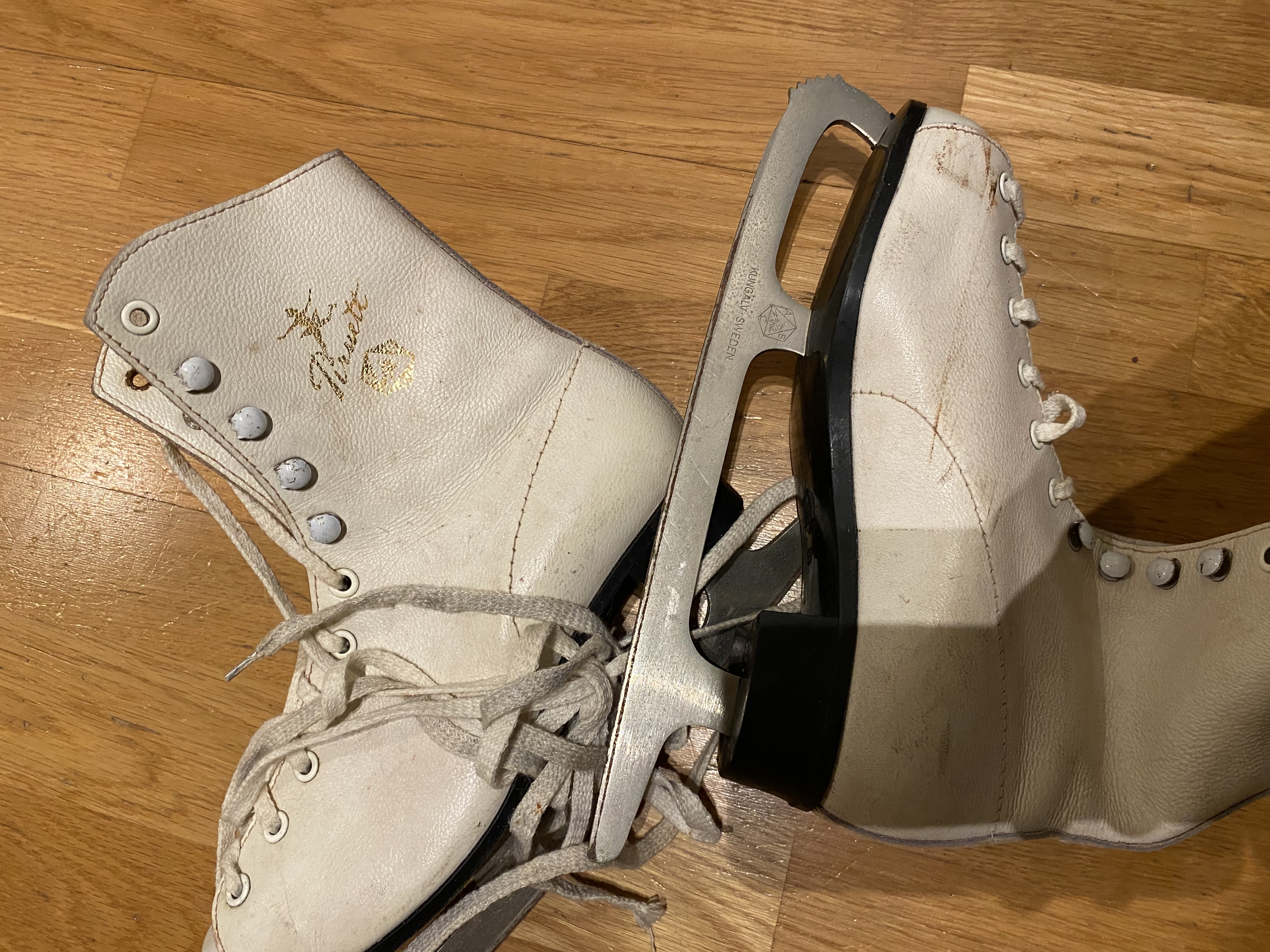 Skridskor dam storlek 37-38