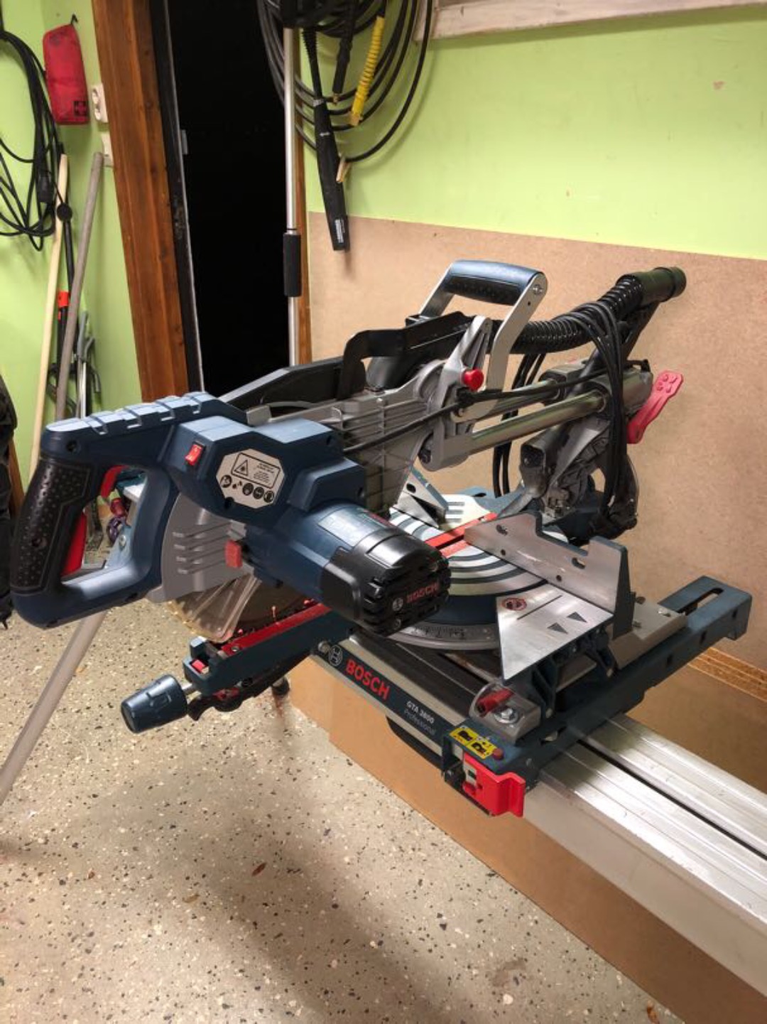 Bosch gcm 8 sjl inkl. gta 3800 sågstativ