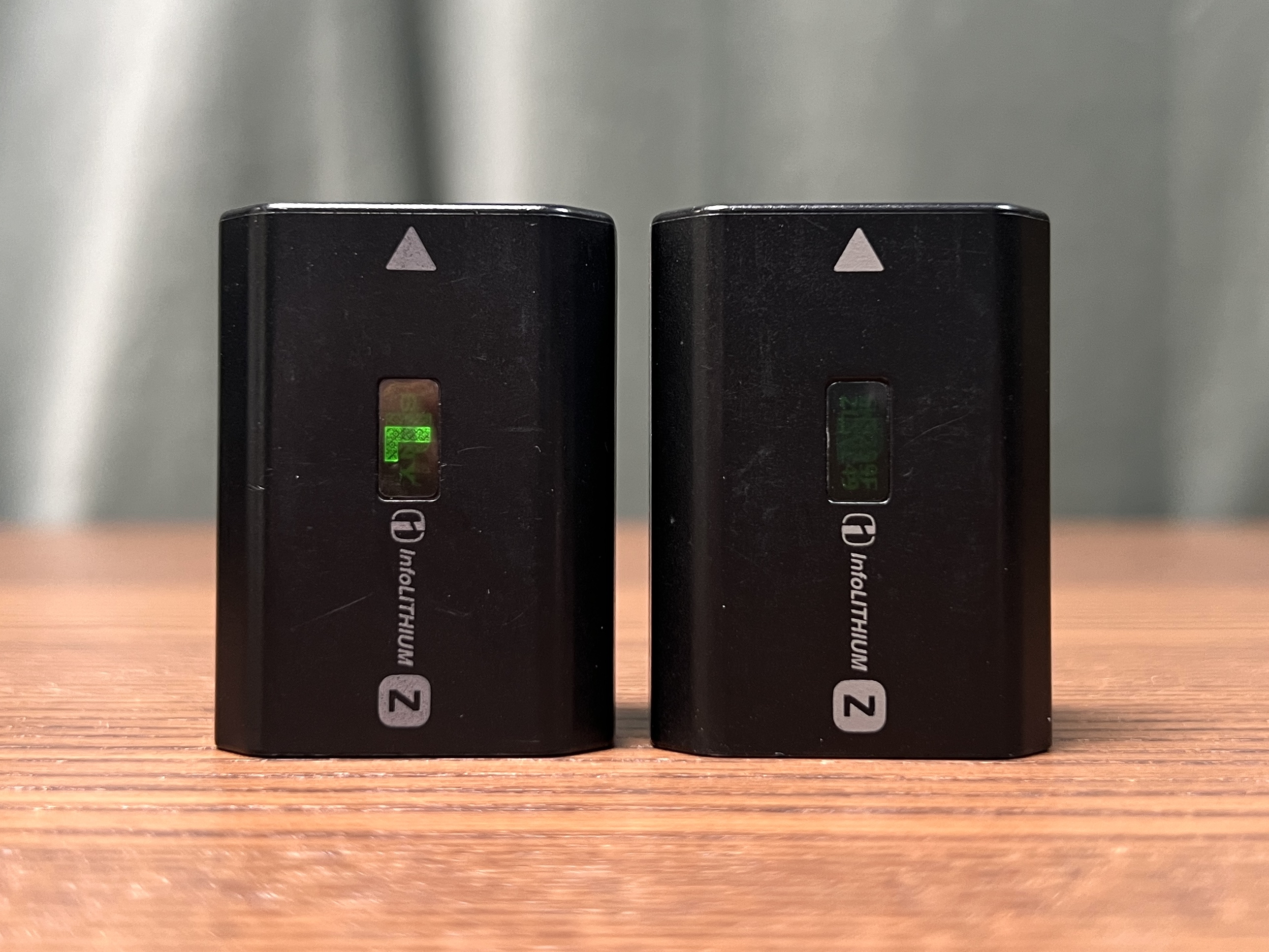 2x sony np-fz100 camera batteries