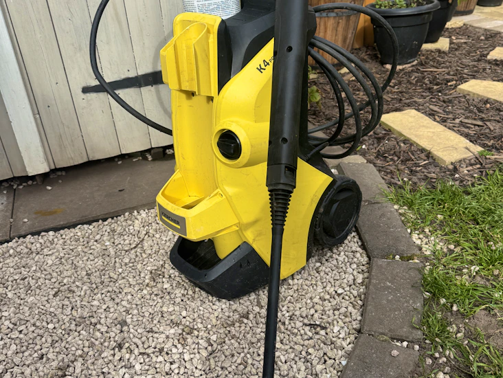 Pressure washer karcher k4 with patio cleaner