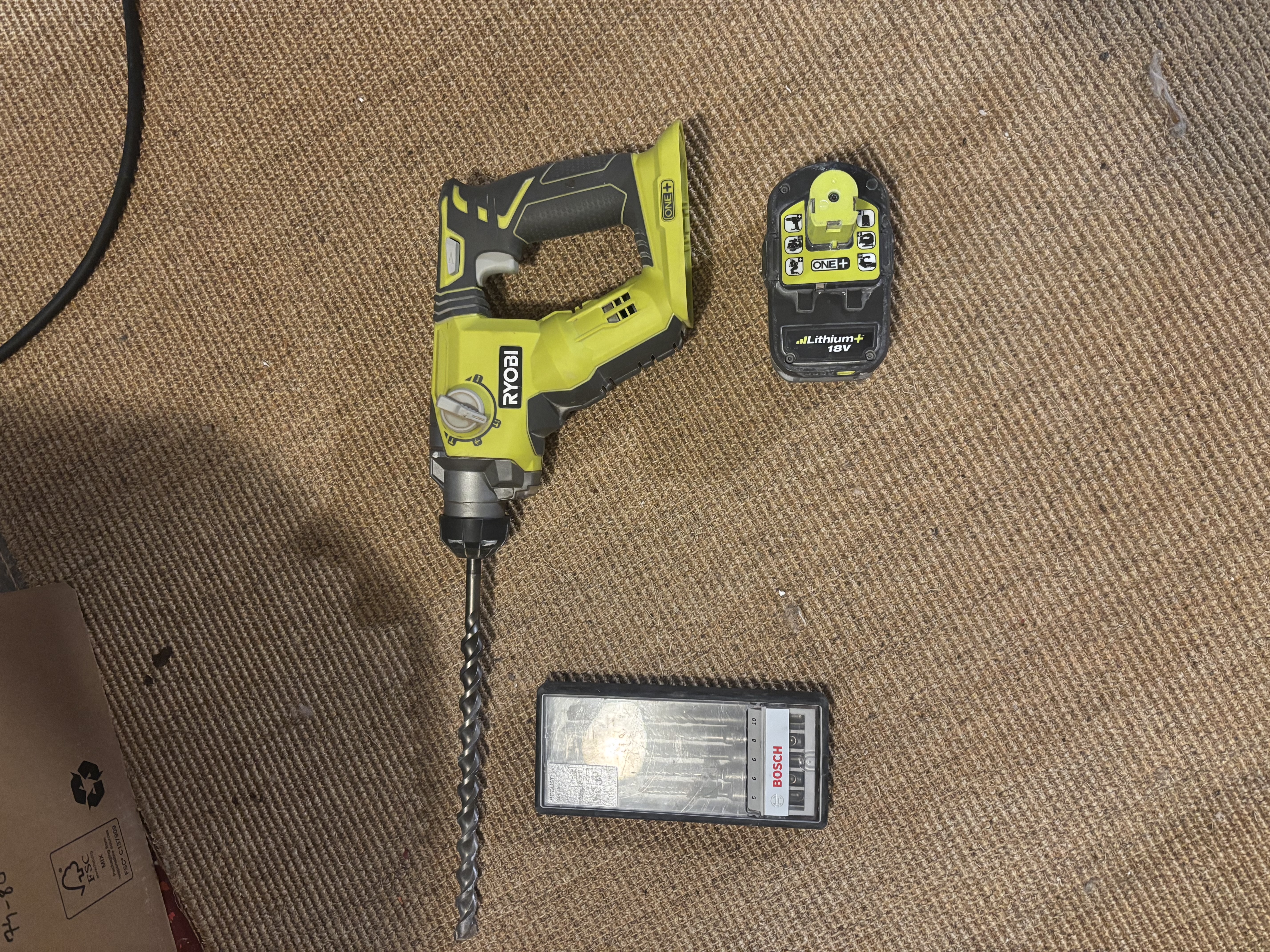 Borrhammare med borr