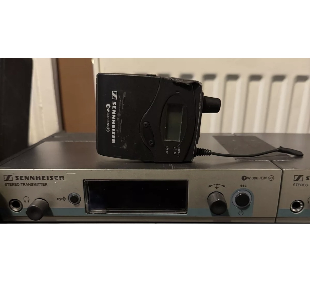 Sennheiser g3 iem stereo transmitter & receiver gb band