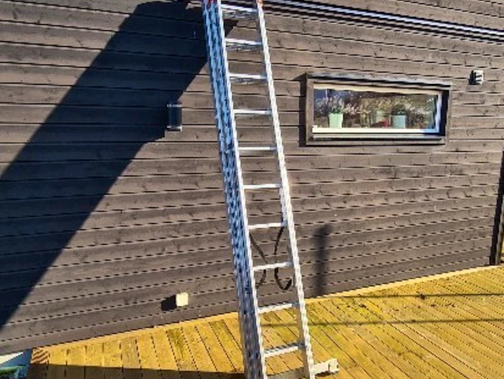 3- delad stege, 670 cm till översta steget