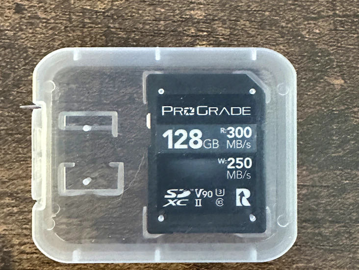 Prograde sdxc sd v90 128gb memory card