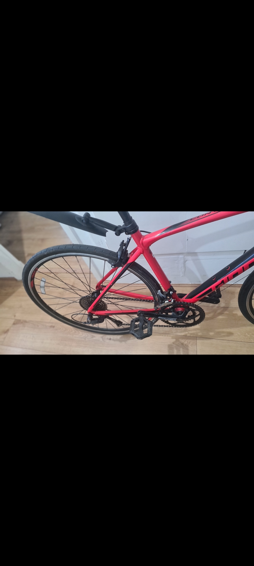 Giant contend 2 road bike