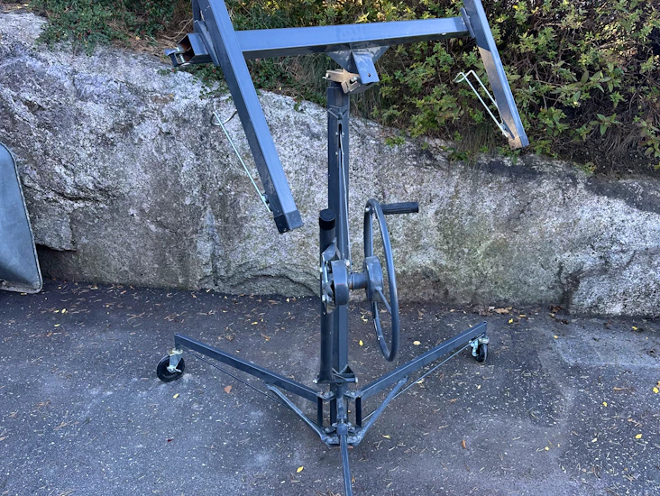 Gipsheis med vinkel – tak og vegg, vinterbro