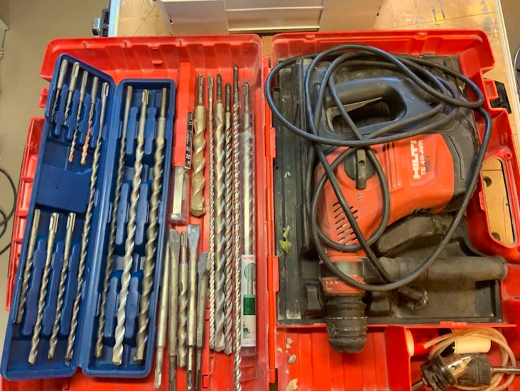 Hilti borrhammare / bilmaskin