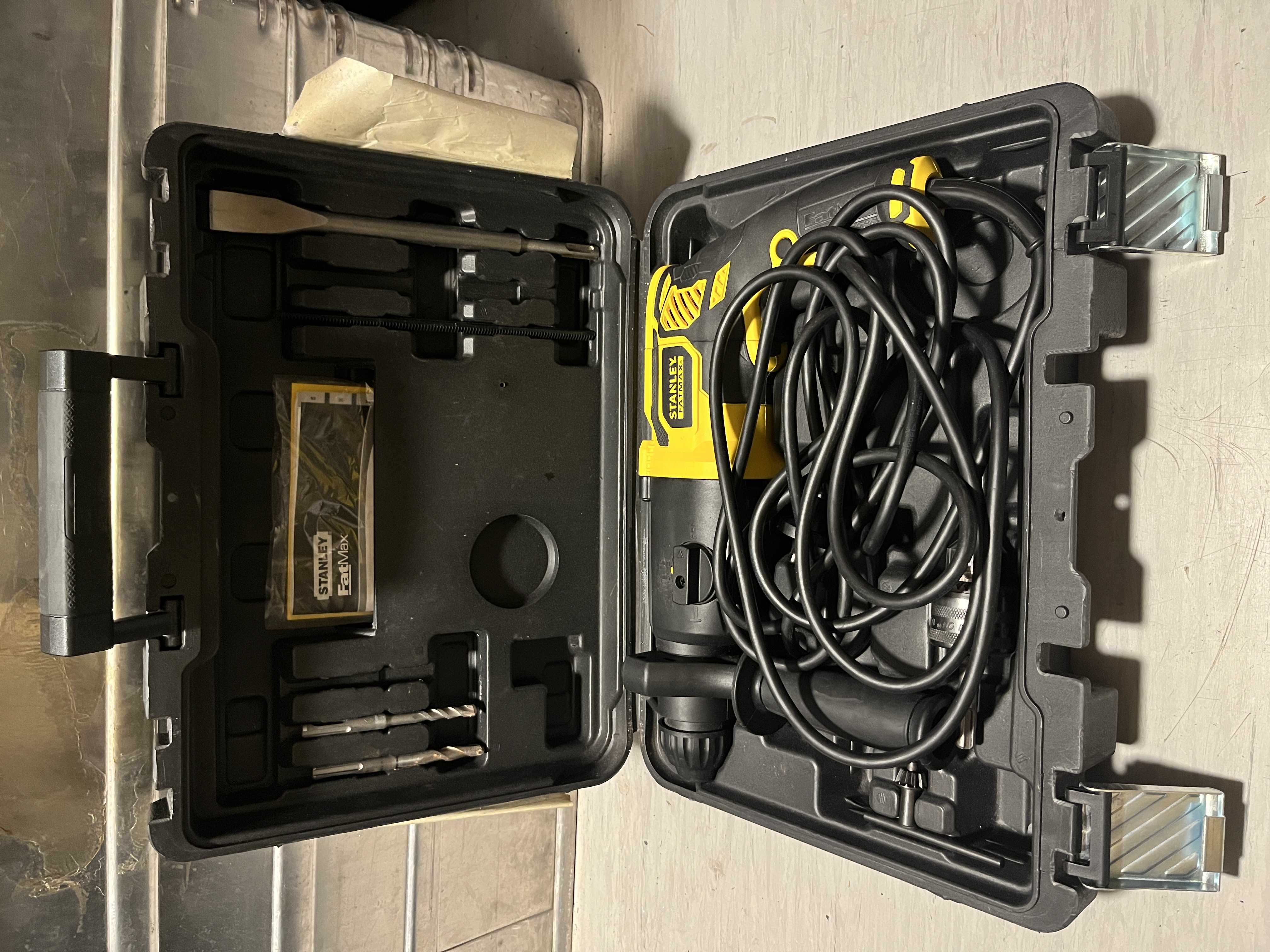Borrhammer: stanley fatmax fme500