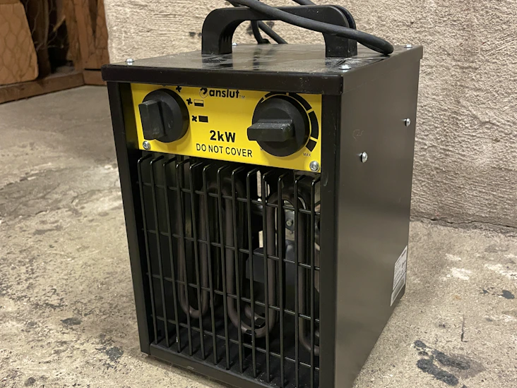 Byggfläkt 2000 w (upp till 20 kvm)