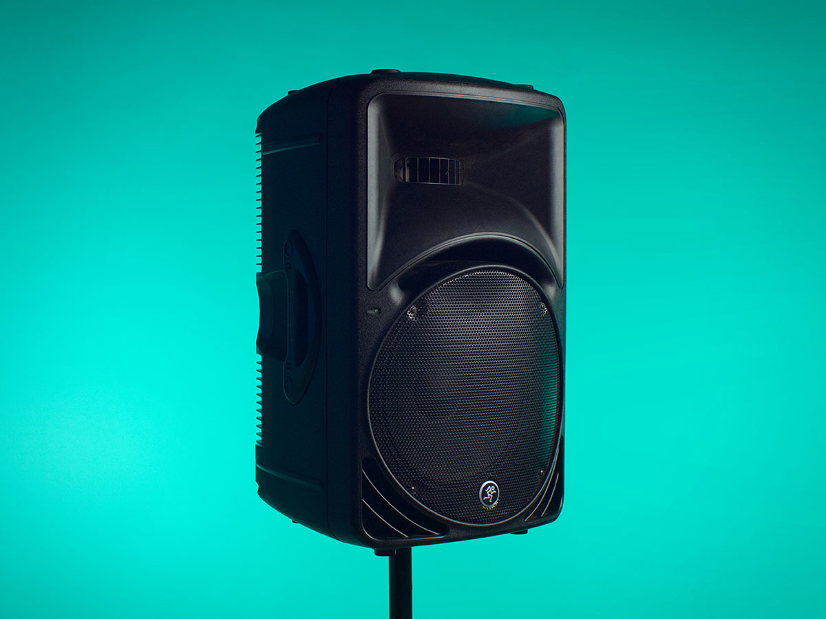 Mackie srm450v3 1kw speaker