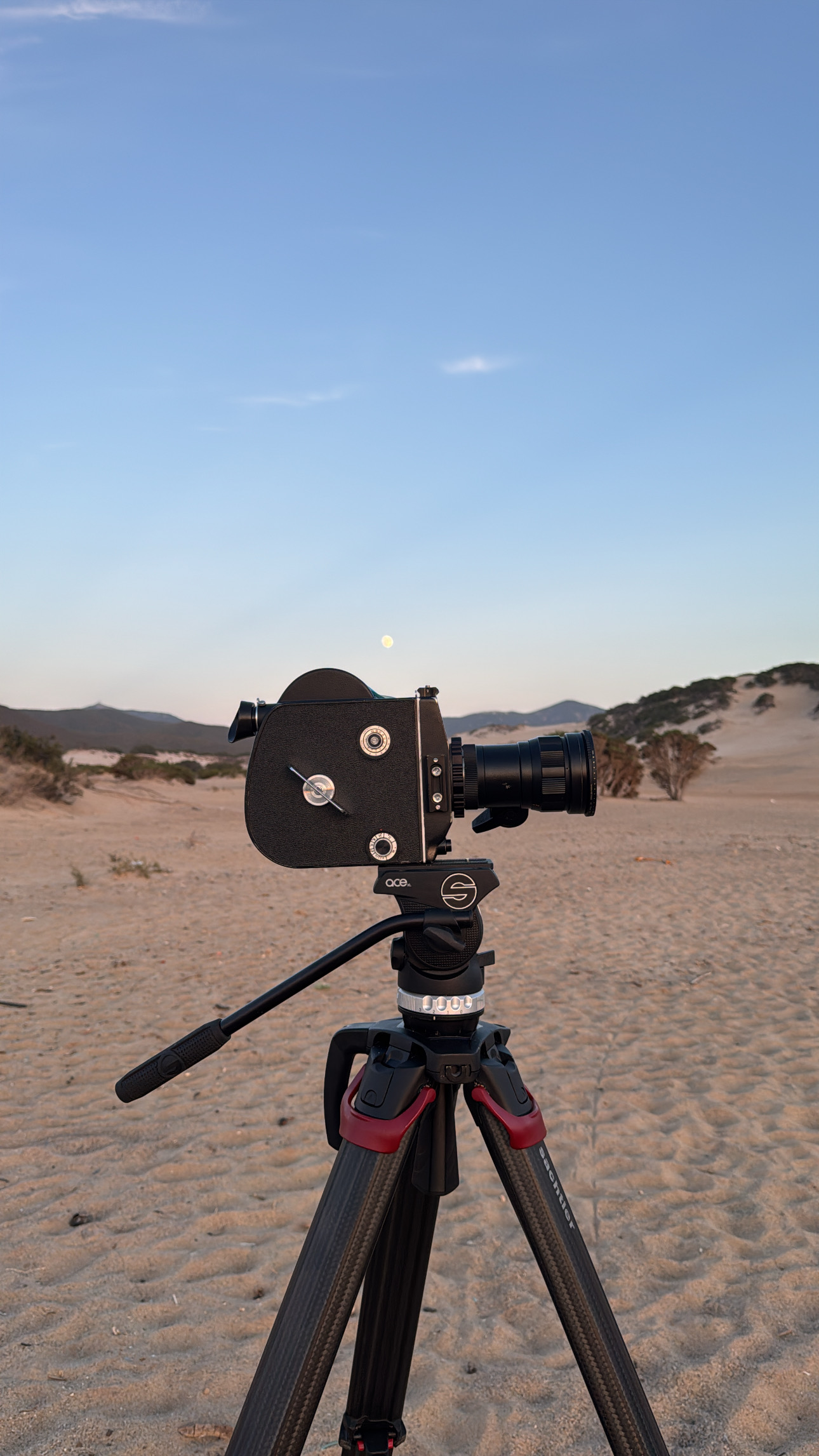 The krasnogorsk-3 k3 ultra 16mm cine super 16mm film camera arri pl mount + nato top handle & side rail