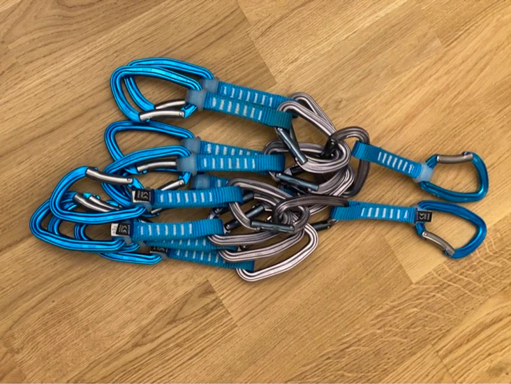 Quickdraws petzl djinn axess