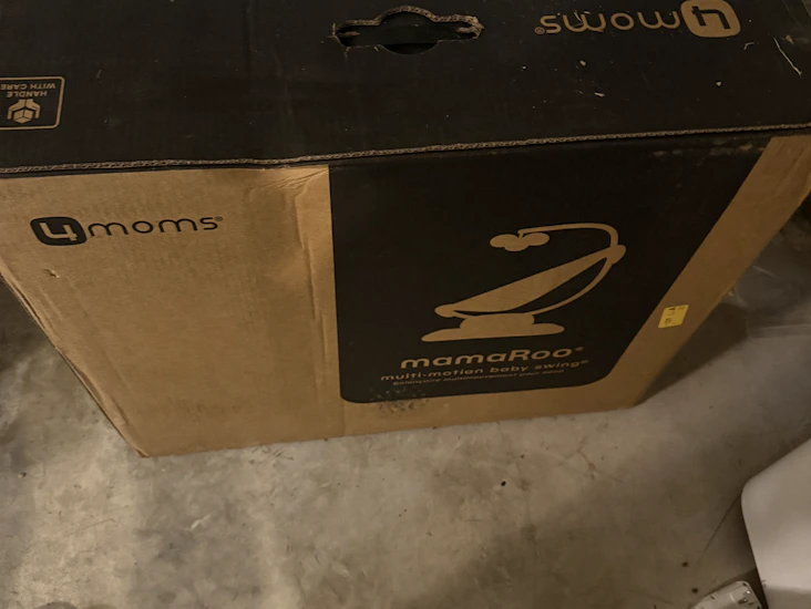 4 moms baby swing