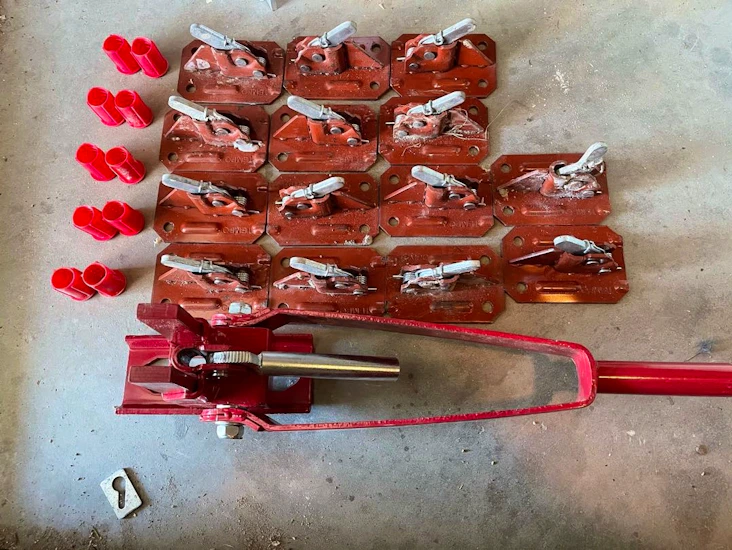 Formlås inkl formspännare geku