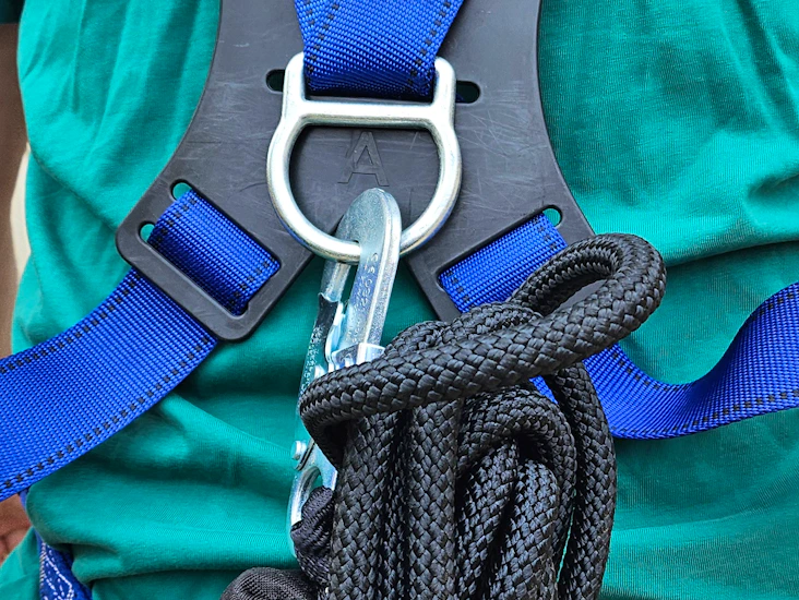 Fallskyddspaket – säkerhetssele för tak (fallskydd)