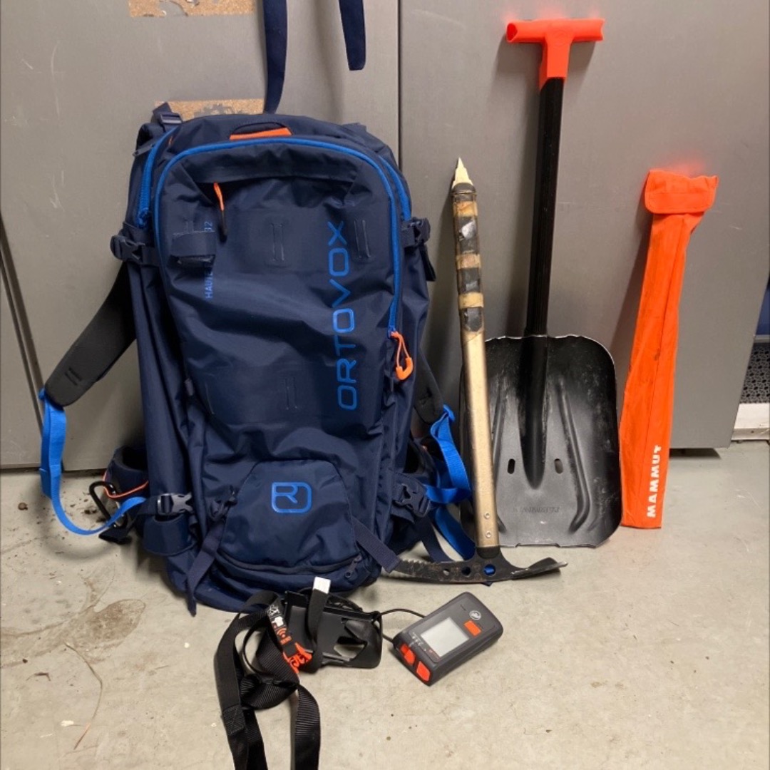 Lavinpaket med ryggsäck