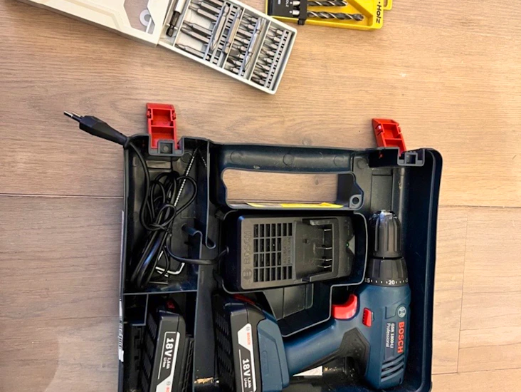 Skrutrekker/bor drill bosch