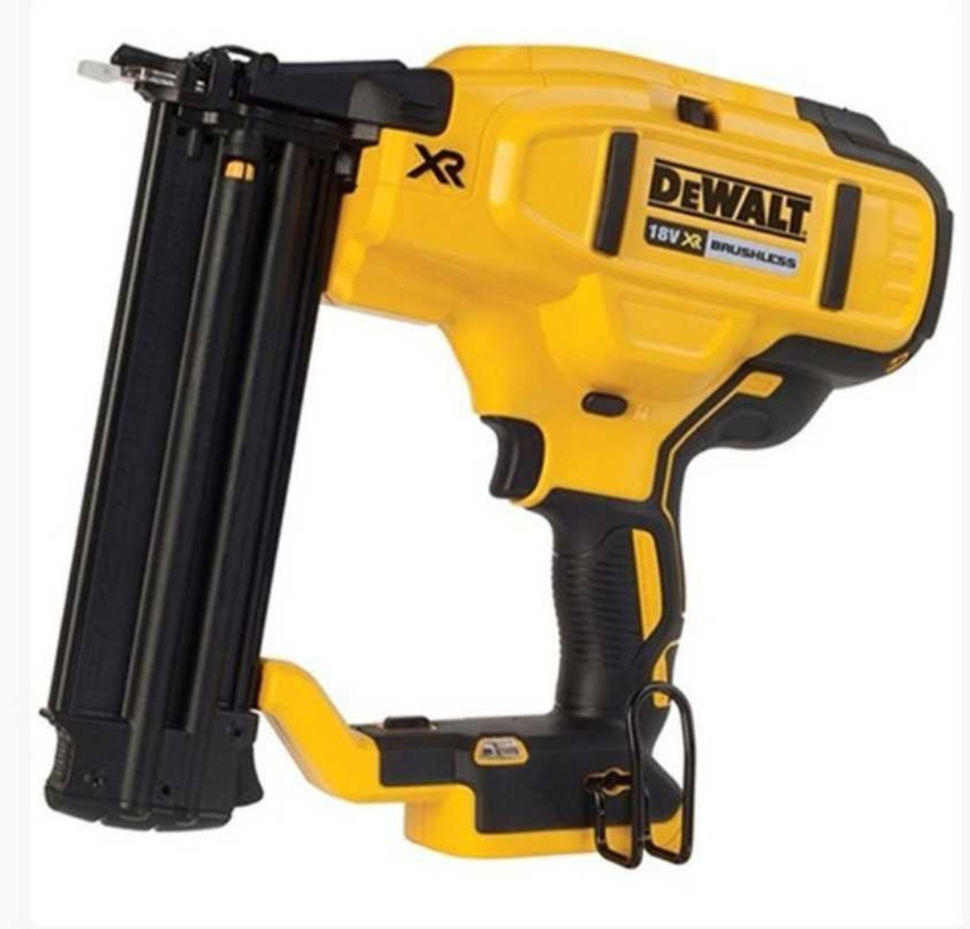 Dykkertpistol dewalt