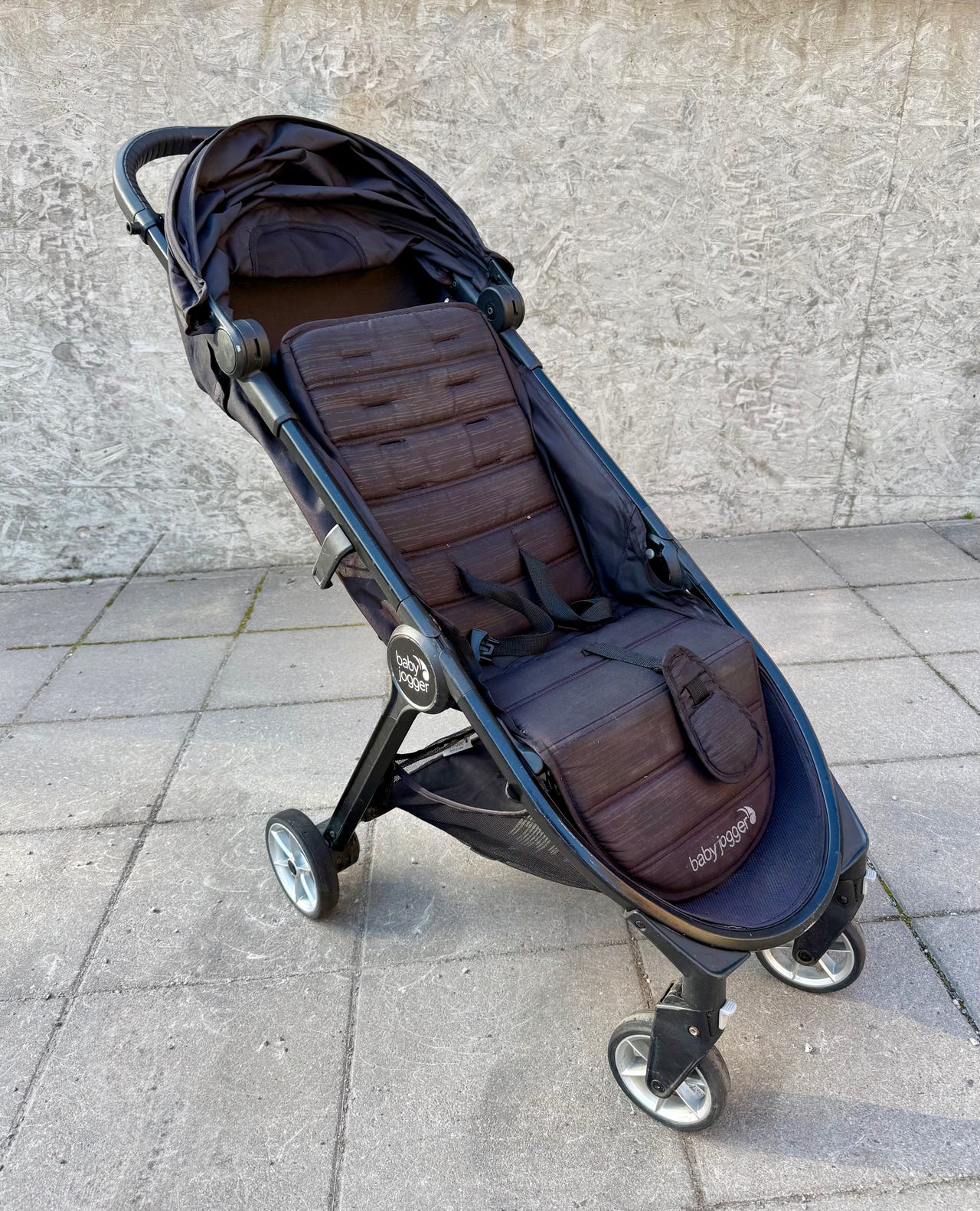 Baby jogger city tour 2 – smidig resevagn / barnvagn  
