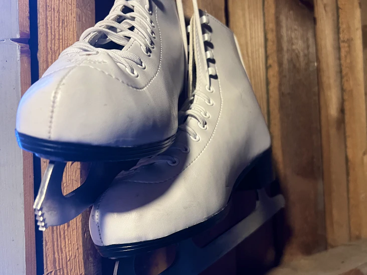 Kunstløpskøyter str 39