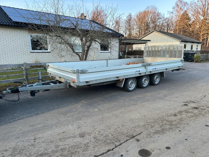 3500 kg biltransport/maskinsläp