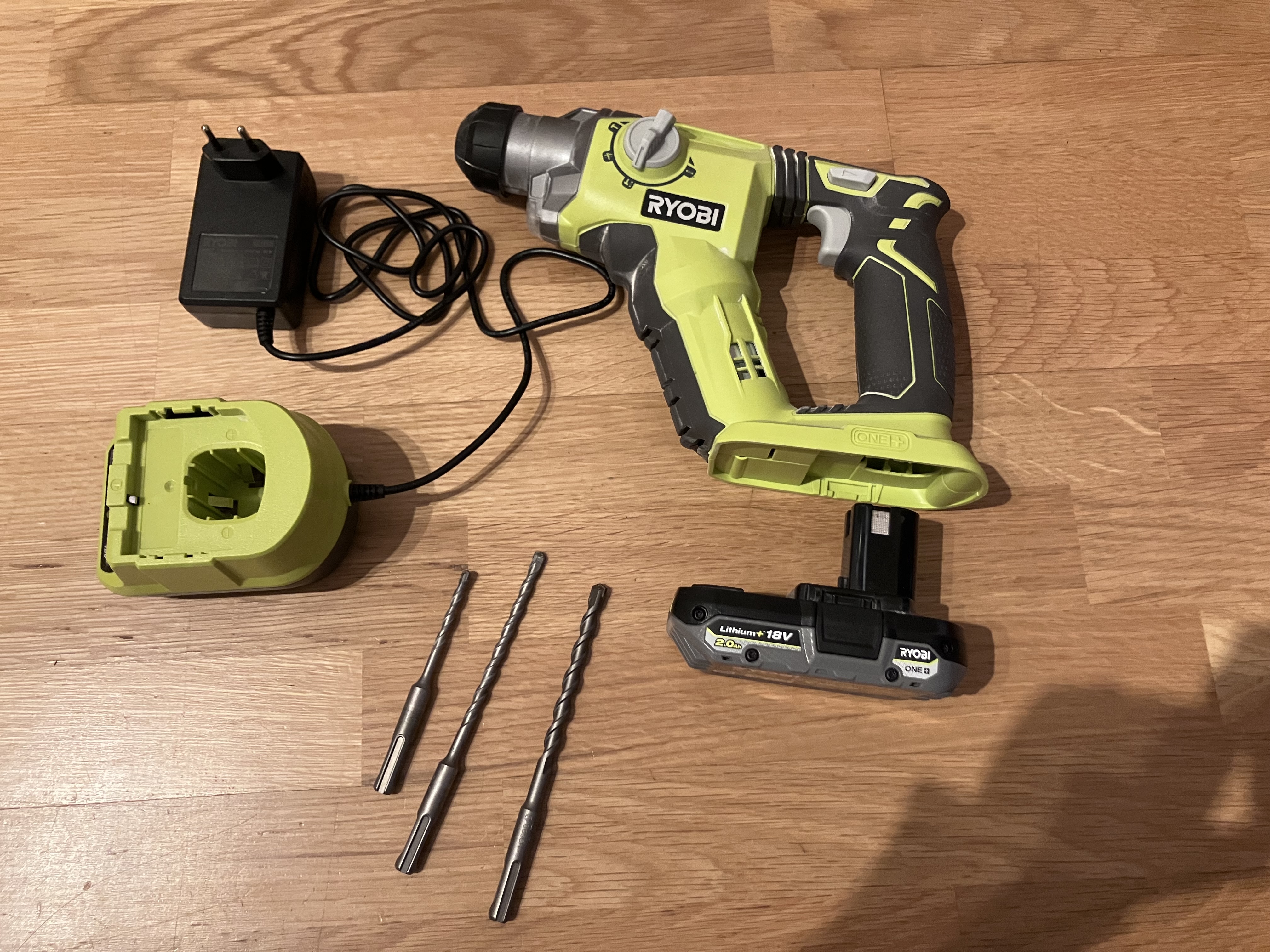 Borrhammare ryobi r18sds-0