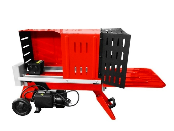 Vedklyver 5 tonn, enkel å bruke.