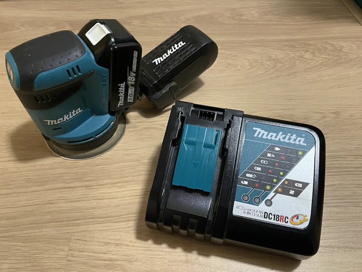 Makita dbo180 akkukäyttöinen epäkeskohiomakone