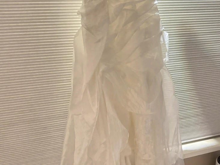 Hvite brudekjole str. s