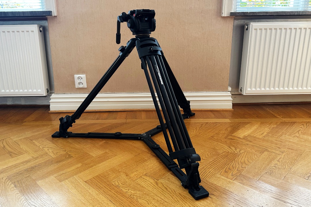 Manfrotto tripod 525mvb + 501hdv videohuvud