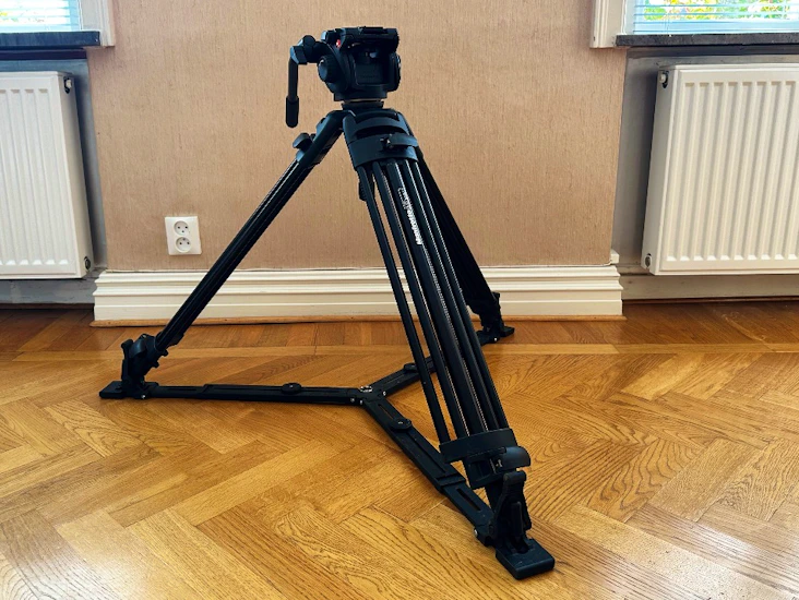 Manfrotto tripod 525mvb + 501hdv videohuvud