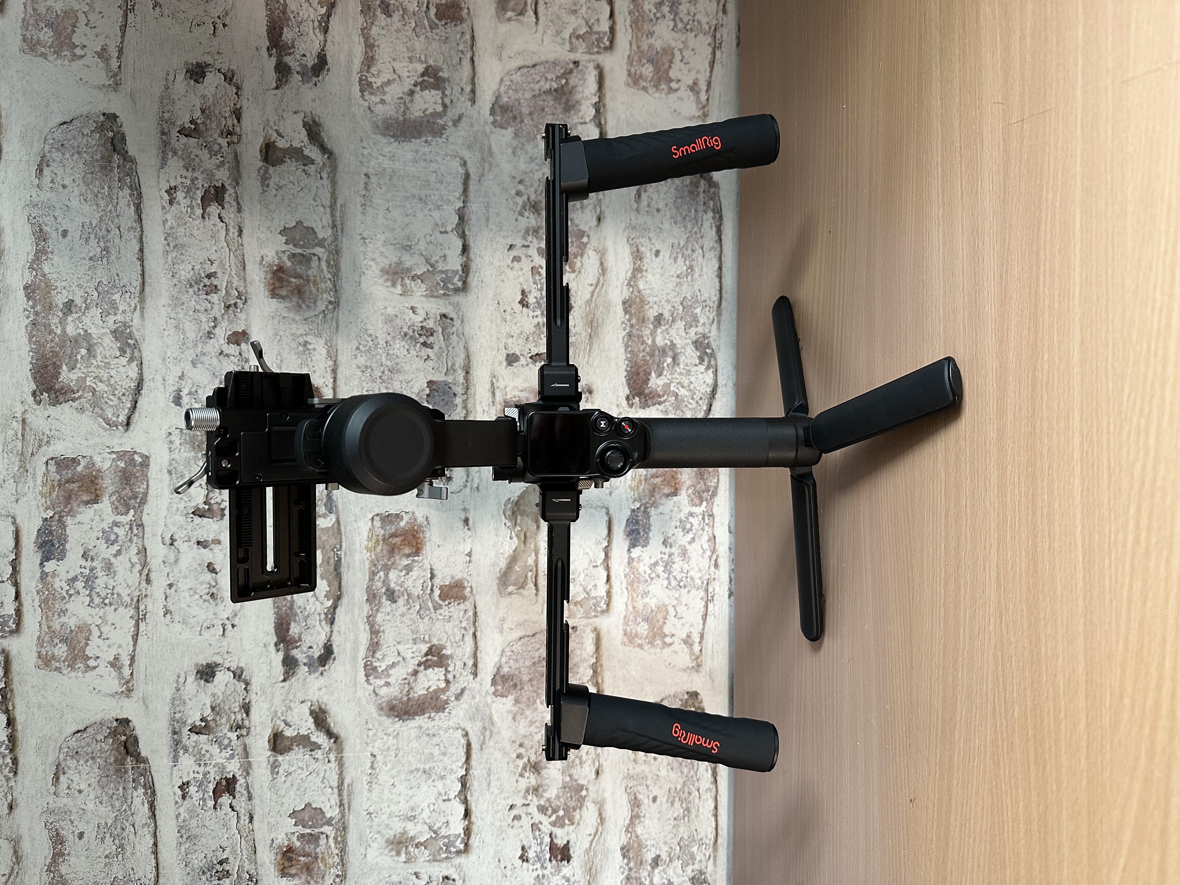 Dji rs3 + smallrig dual handgrip + hard case