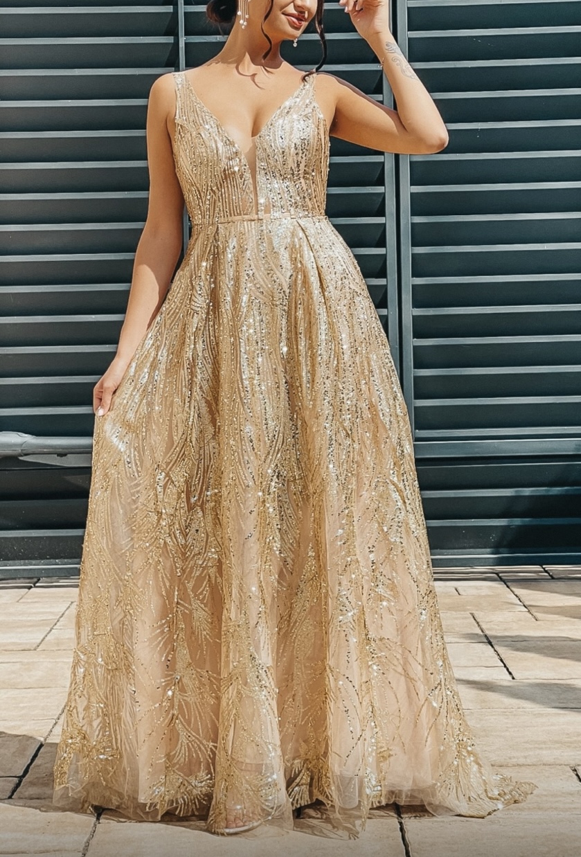 ✨magisk gullglitter ballkjole✨